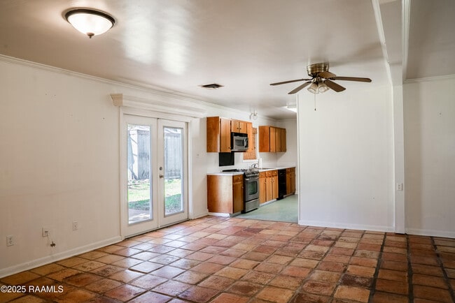 213 Birch Dr