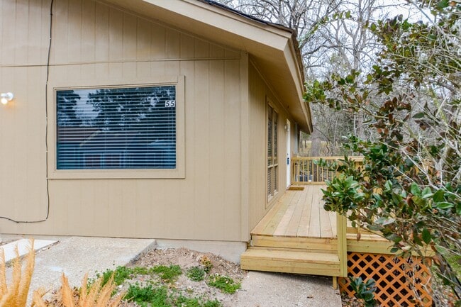 Photo - 51 Harbour Row Dr