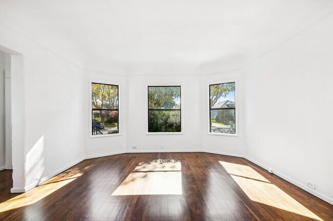 Photo - 1033 Central Ave Unit 1033 Central Ave