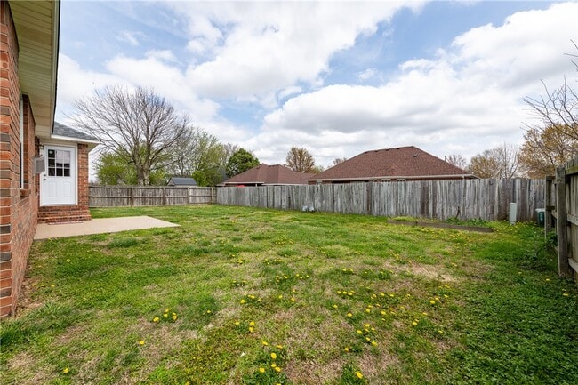 Photo - 3909 SW Cherry Rd