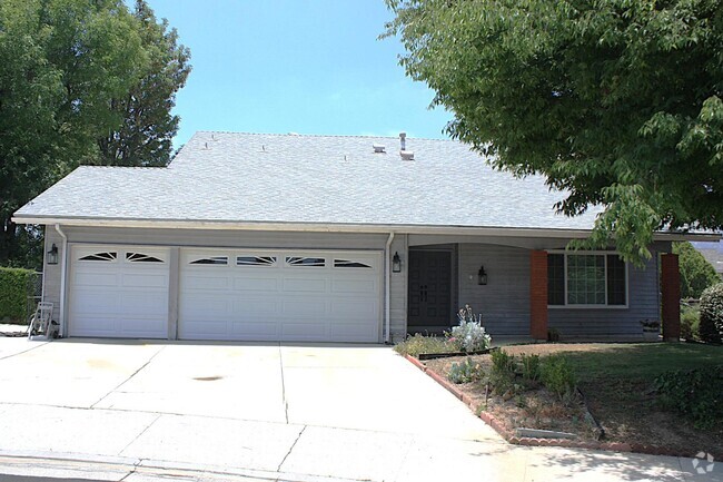 Building Photo - 8409 Joan Ln Rental