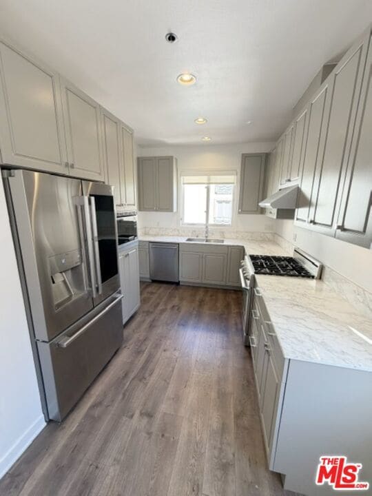 Photo - 230 S Hamilton Dr Unidad 211