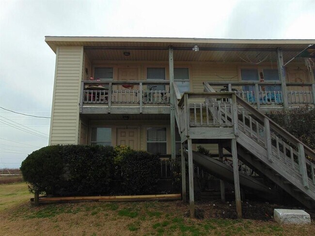 16506 Blackbeard Rd H  