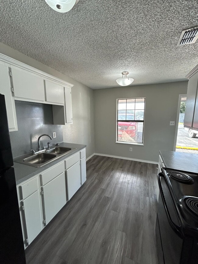 Other Kitchen View