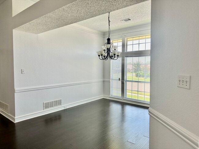 Photo - 1301 Royal Palm Ln