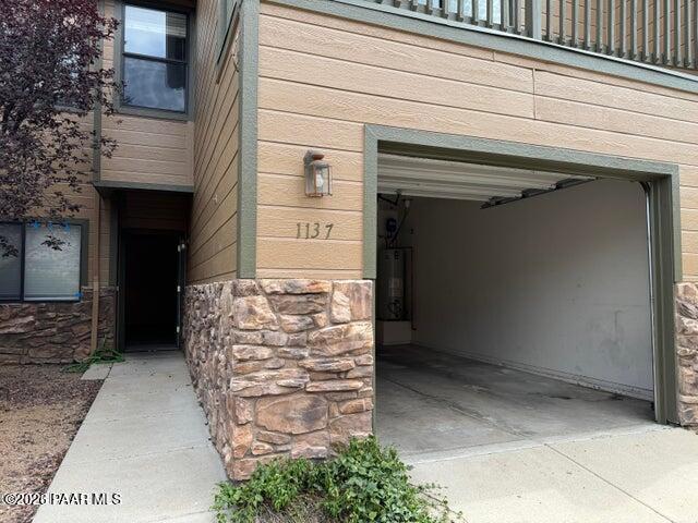 Photo - 1137 Hughes St