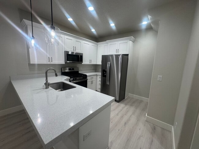 Photo - Beautiful Traverse Mtn. Townhome for rent!