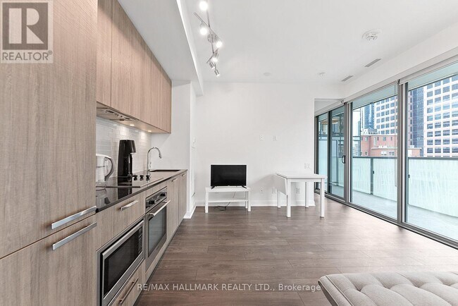 Photo - 50 Charles St E Unit 601