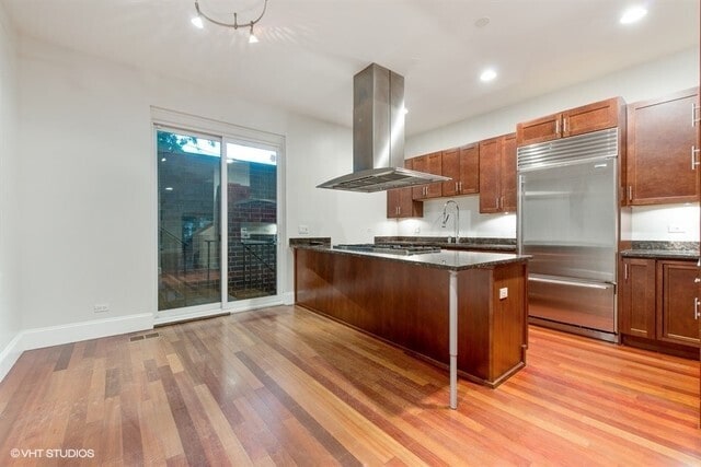 1621 W Beach Ave Unit SFH