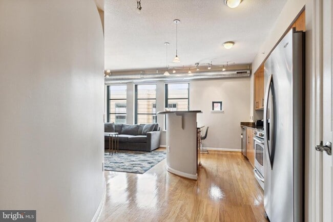 Photo - 1390 Kenyon St NW Unit 519