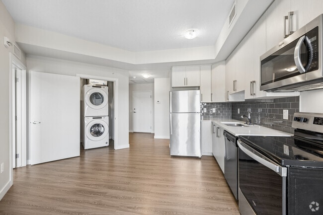 1 chambre, 1 salle de bain avec bureau - 553 pi² - Cuisine - Kingsland Junction