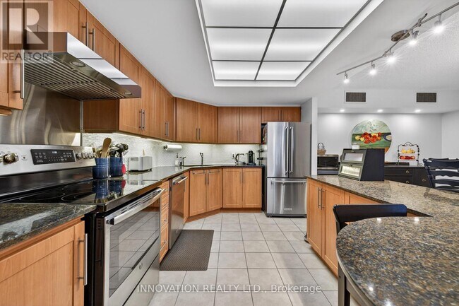 Photo - 160 George St Unité 1701