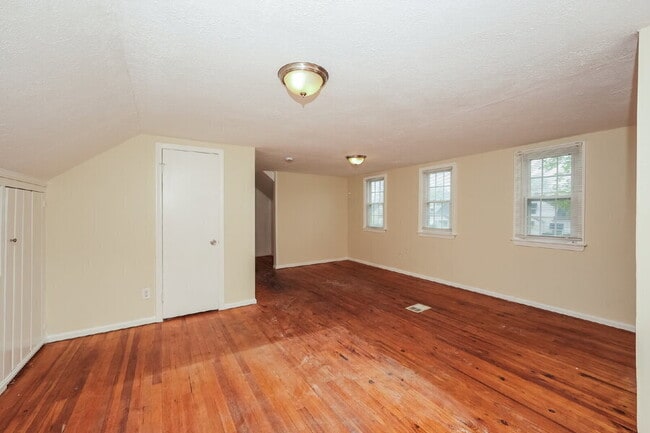 Photo - 18308 Edinboro Ave