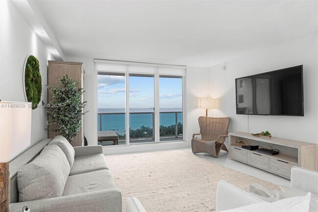 Photo - 2301 Collins Ave Unit 940