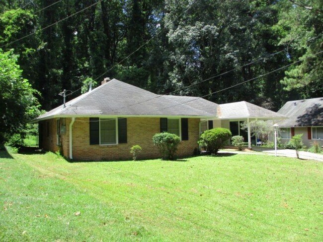 Photo - 2032 Rector Dr SW