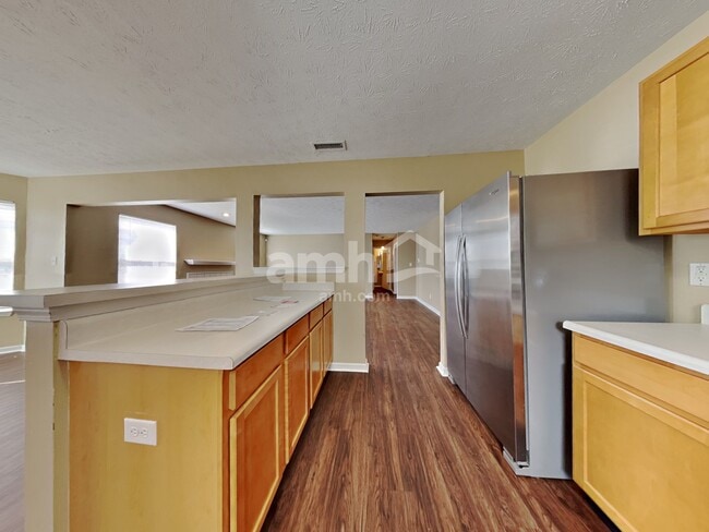 Photo - 1349 Oak Lake Ln