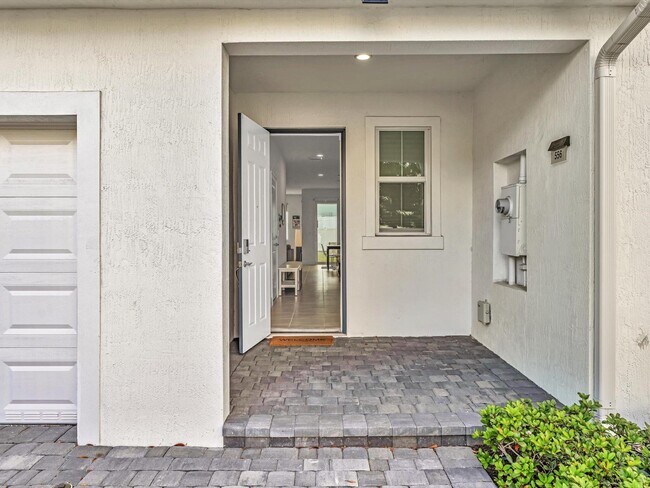 Photo - 556 Sanderling Cir