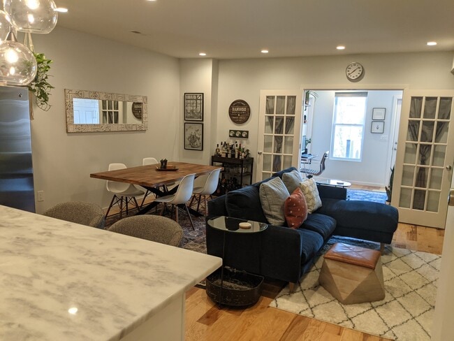 Living and Dining Space - 3931 9th St NE Unidad Brookland Condo  3