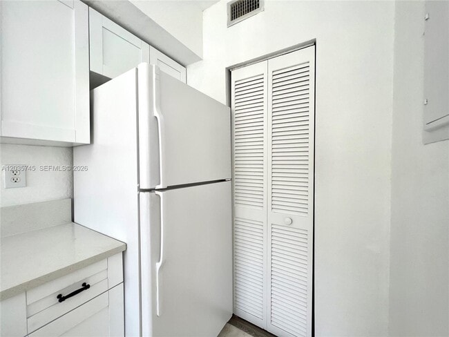 444 NW 84th St