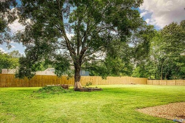 Photo - 508 Cole Dr SE