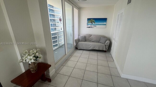 3505 S Ocean Dr Unit 1405