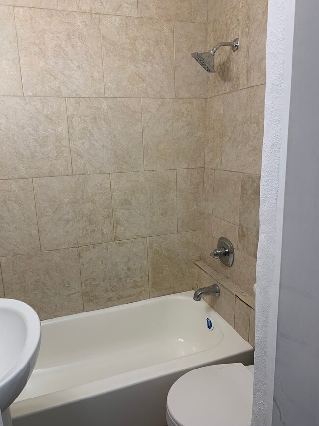 Photo - 12720 NE 11th Ct