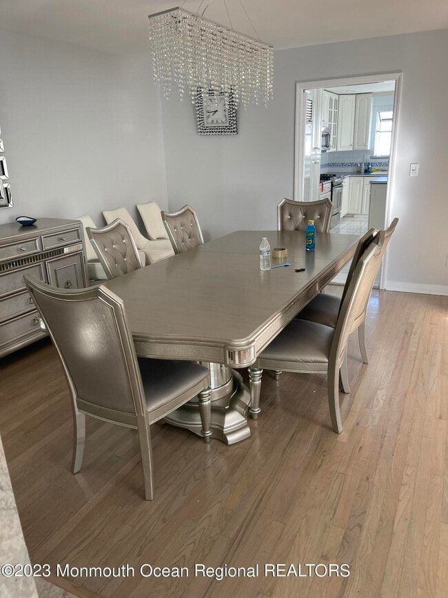 8 Dwight Dr