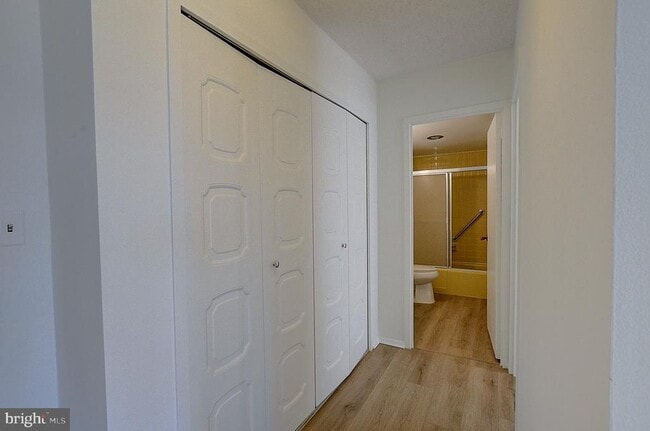 Photo - 5225 Pooks Hill Rd Unit 911N