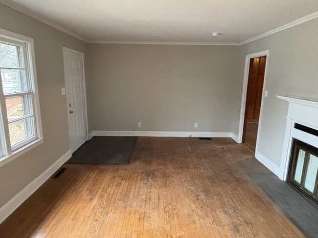 Photo - 917 Cherry Rd