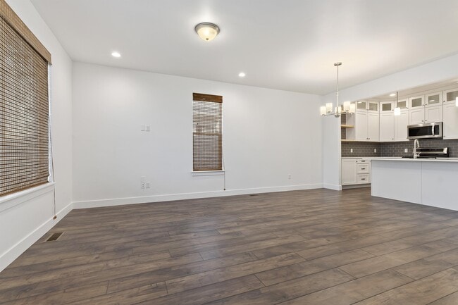 Photo - 14806 Queens Garden Ln