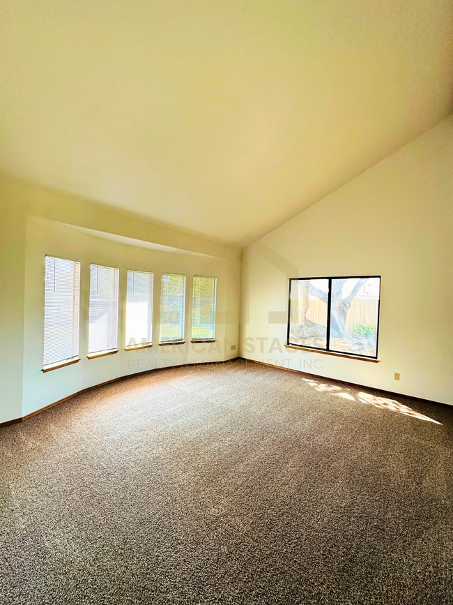 1121 Pellham Dr