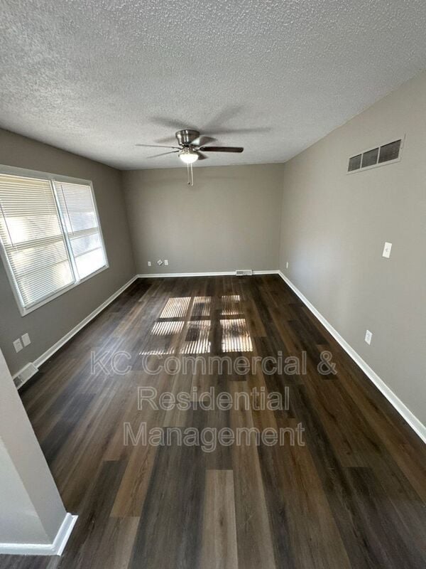 Photo - 218 SW 19th St