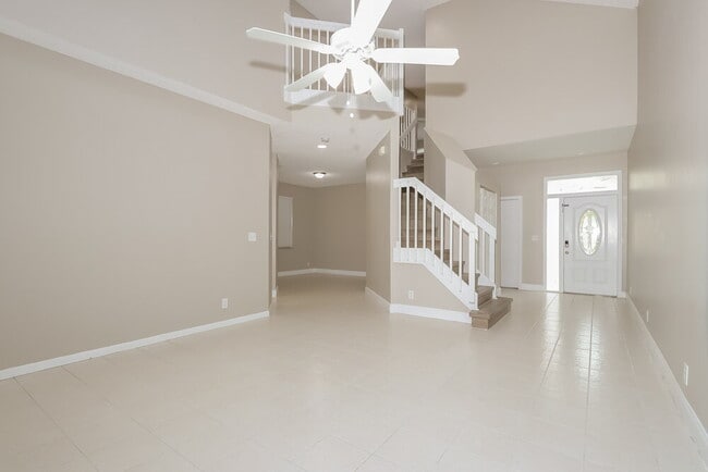 Photo - 7673 Springfield Lake Dr