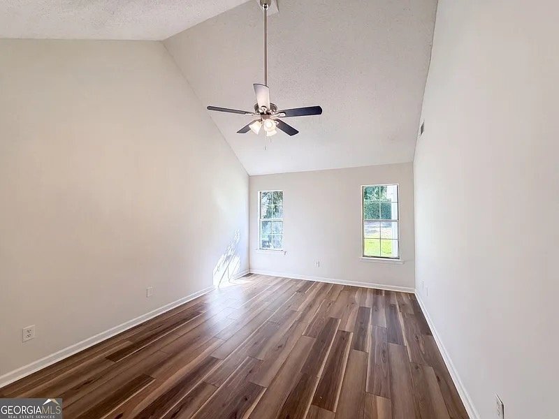 105 Nanci Ct