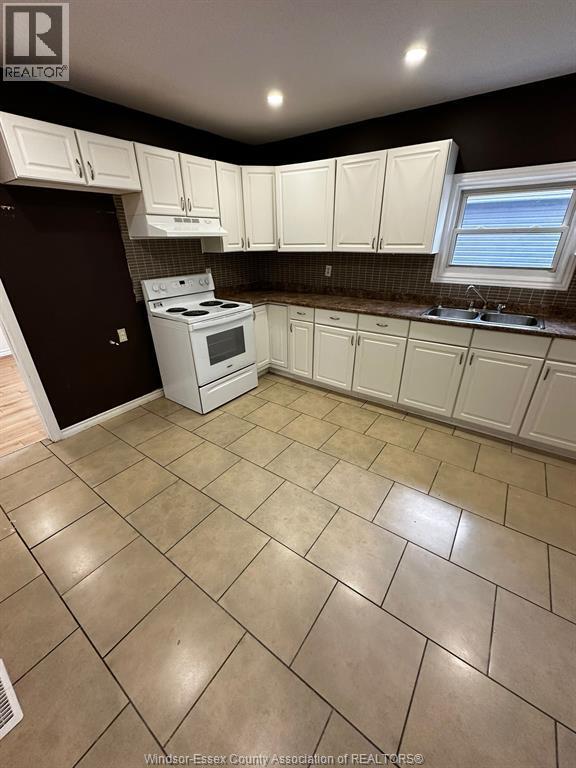 Photo - 819 Frank Ave