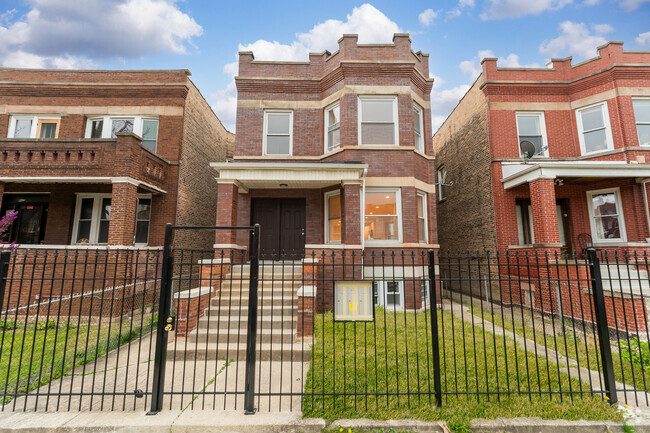 Building Photo - 923 N Drake Ave Rental