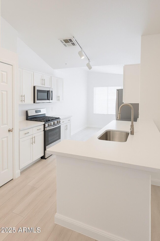 Photo - 13450 N 103rd Pl