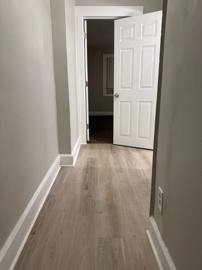 Photo - 861 N Drexel Ave Unit 863 N Drexel Ave