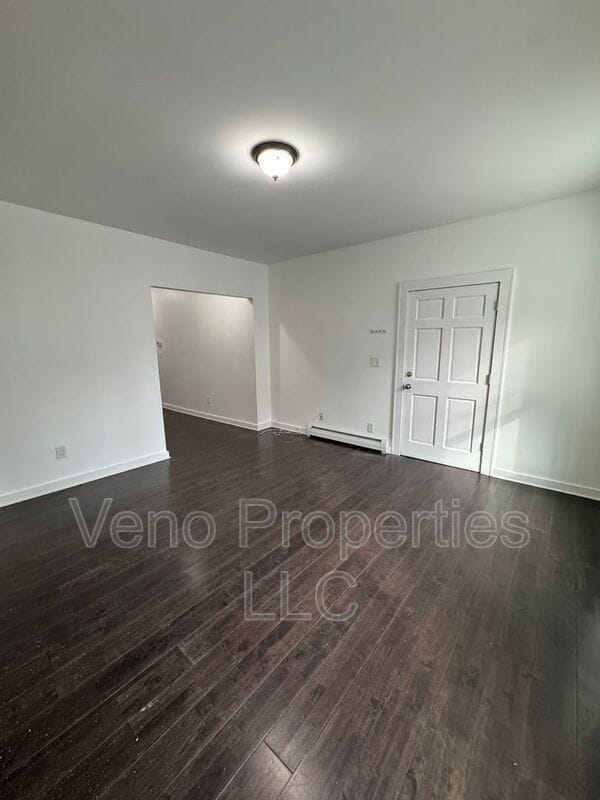 Photo - 5 Marshall St