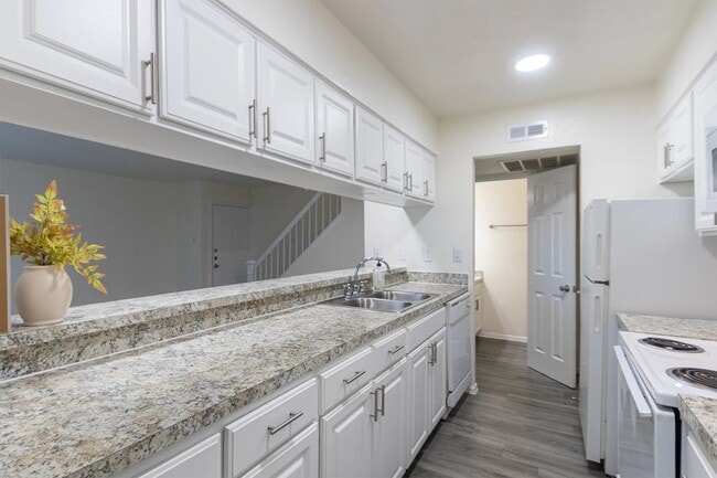 6251 Melody Ln Unidad 2325