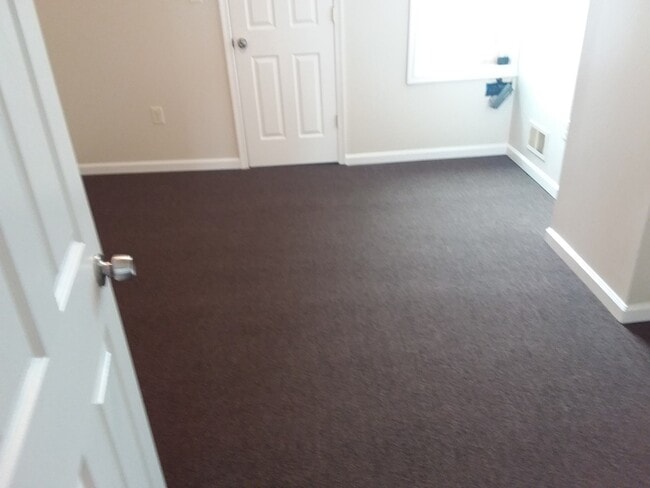 Photo - 2 Bedrooms 2.5 Bathrooms