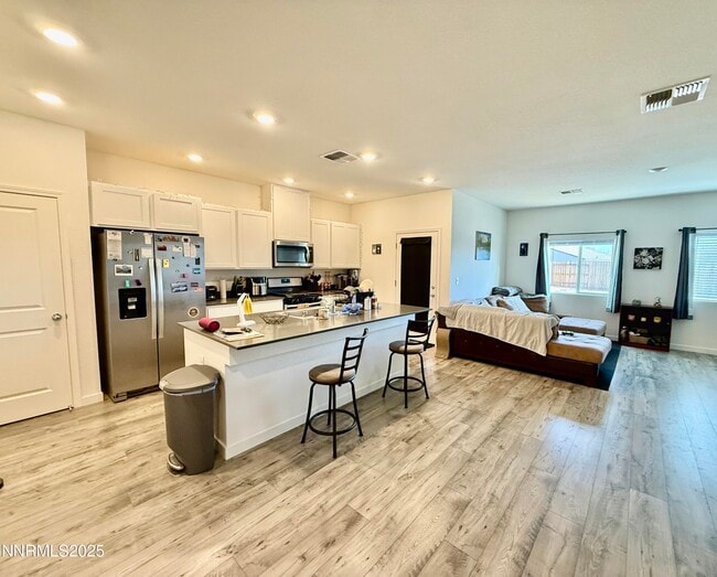 Photo - 1154 Alder Dr