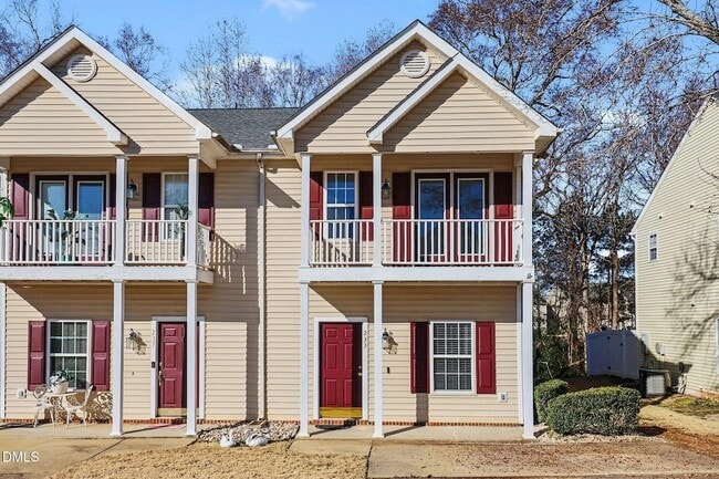 Photo - 233 Woodson Dr