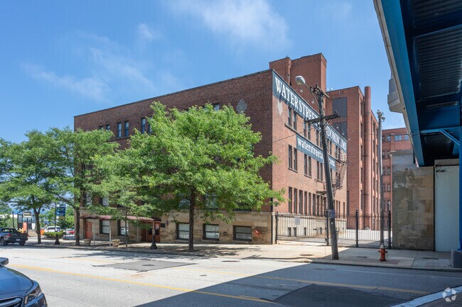 Building Photo - Water Street Rental
