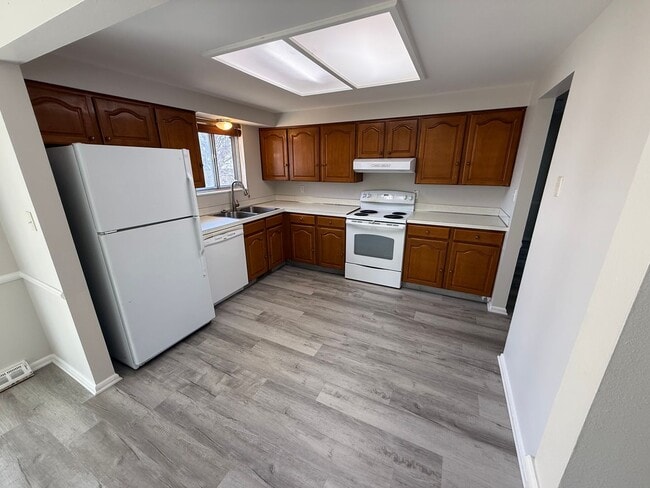 Photo - Spacious 3-bedroom ranch in quiet Arvada Neighborhood