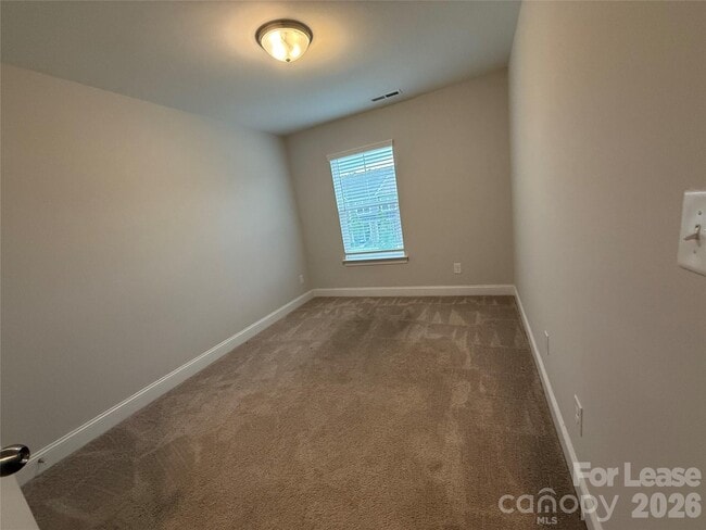 Photo - 3941 Fadden St