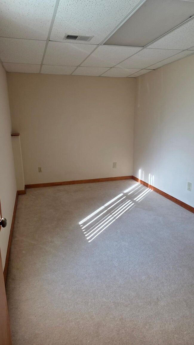 Photo - 3250 Governors Ct