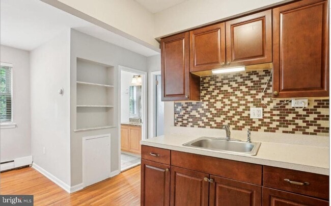 Photo - 1100 Tyson Ave