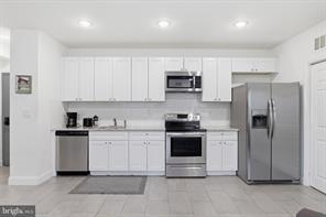 Photo - 925-29 N Broad St Unidad 3G