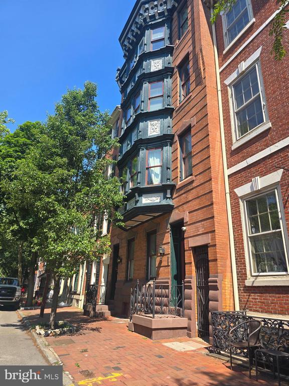 Photo - 231 Pine St Unit 1